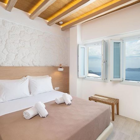 Airth Santorini Suites Firostefani Eksteriør billede